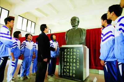 一方水土哺育一方圣贤,人杰则地灵 朱九江先生的纪念堂原建于